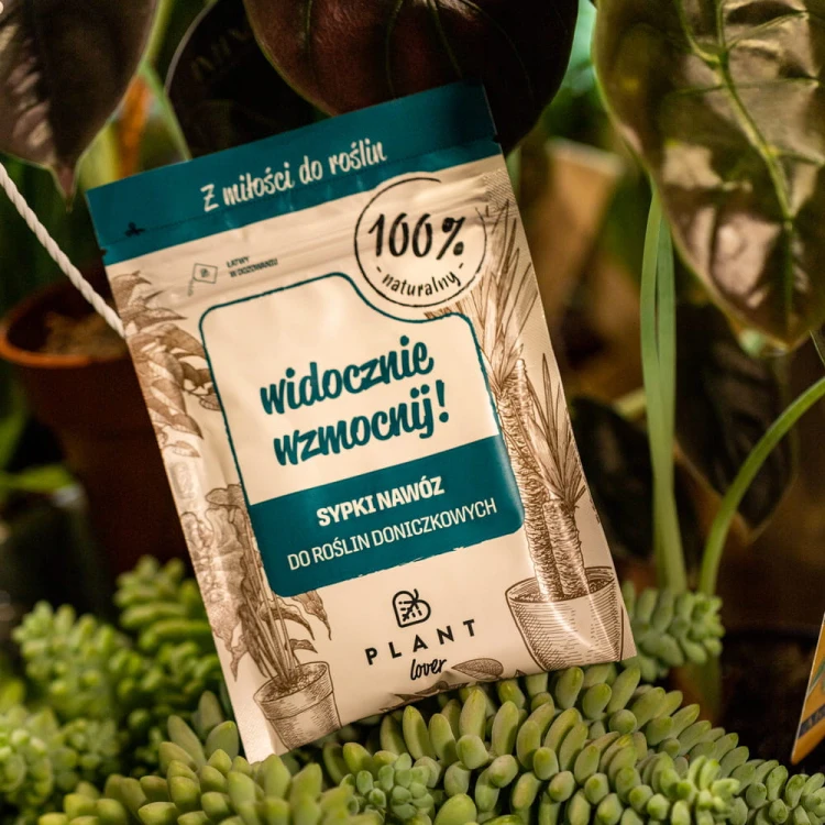 Plant Lover Widocznie Wzmocnij 40 g to skuteczny, sypki nawóz do roślin doniczkowych, który wspiera ich zdrowy i intensywny wzrost.